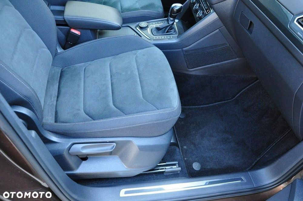 Volkswagen Tiguan - 30