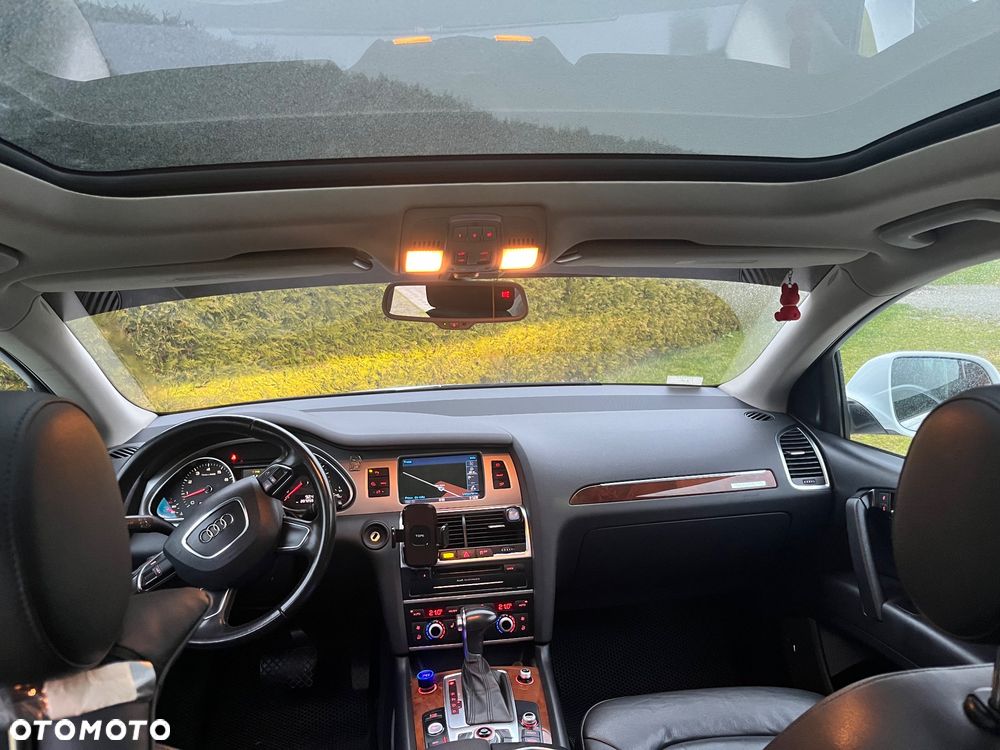 Audi Q7 - 15
