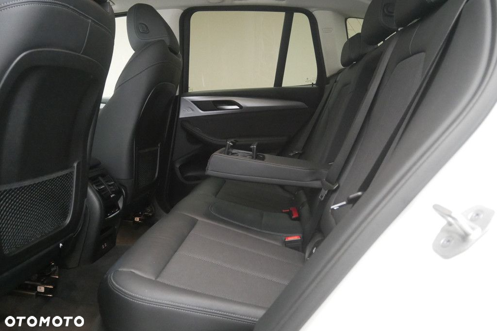 BMW X3 - 15