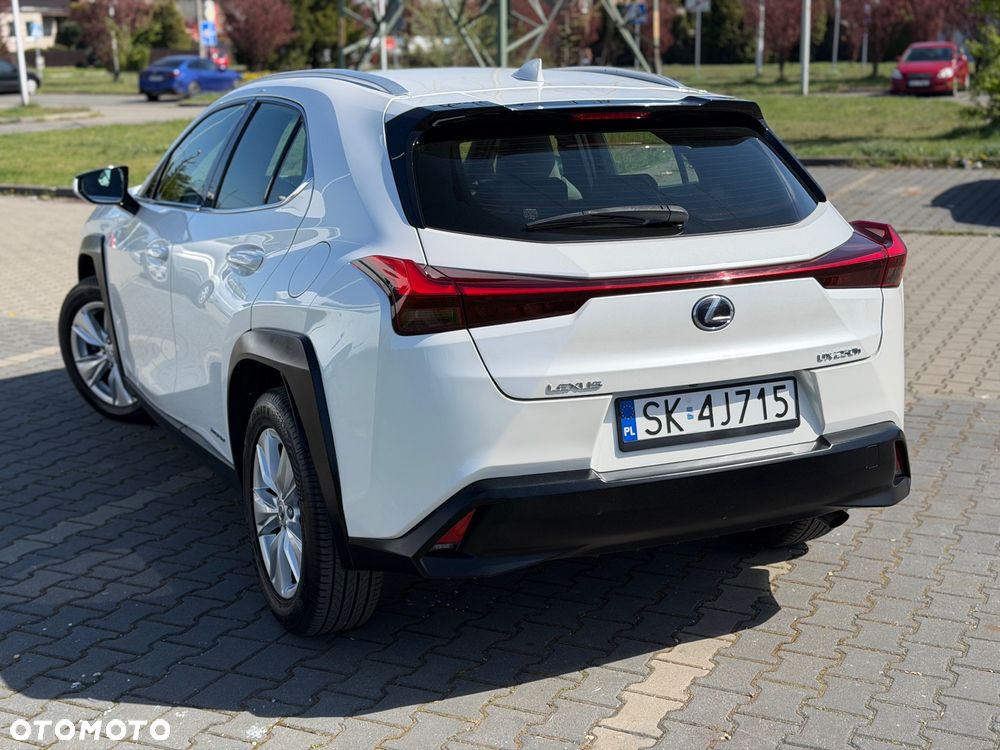 Lexus UX 250h Elegance 2WD - 4