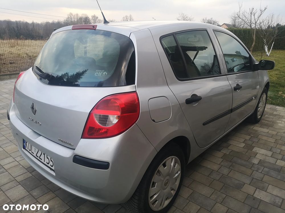 Renault Clio - 5
