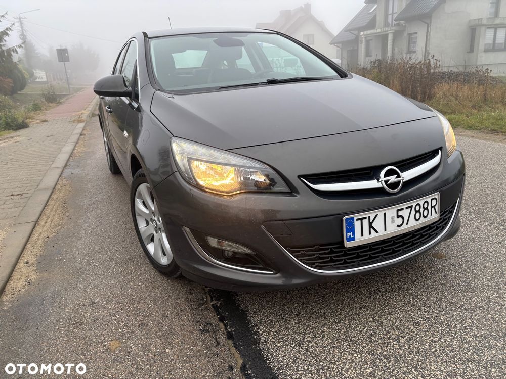 Opel Astra 1.4 Turbo - 9