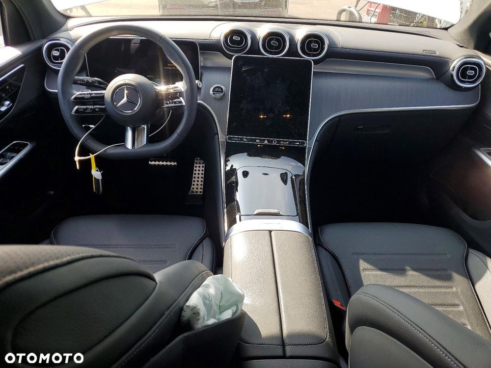 Mercedes-Benz GLC 300 mHEV 4-Matic AMG Line - 10