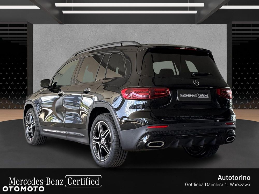 Mercedes-Benz GLB - 3