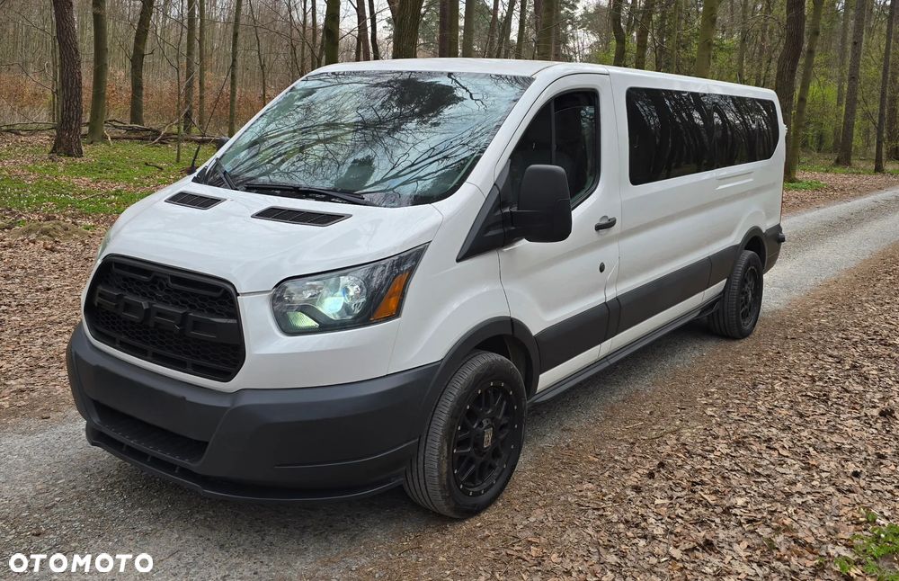 Ford Transit - 1