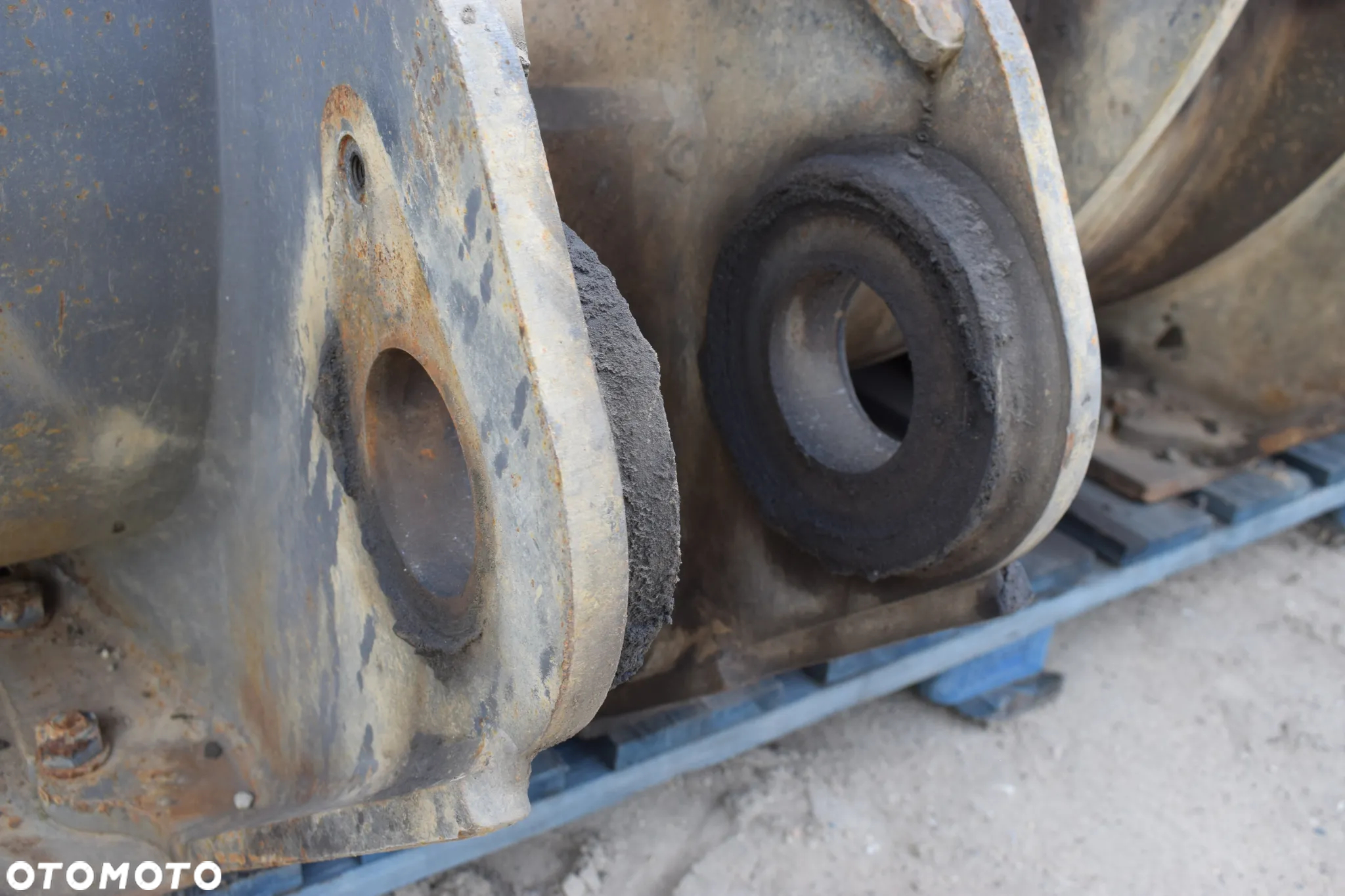 Łyżka ładowarkowa 4.4 m3 Volvo L180 3.2 m szer. - 21
