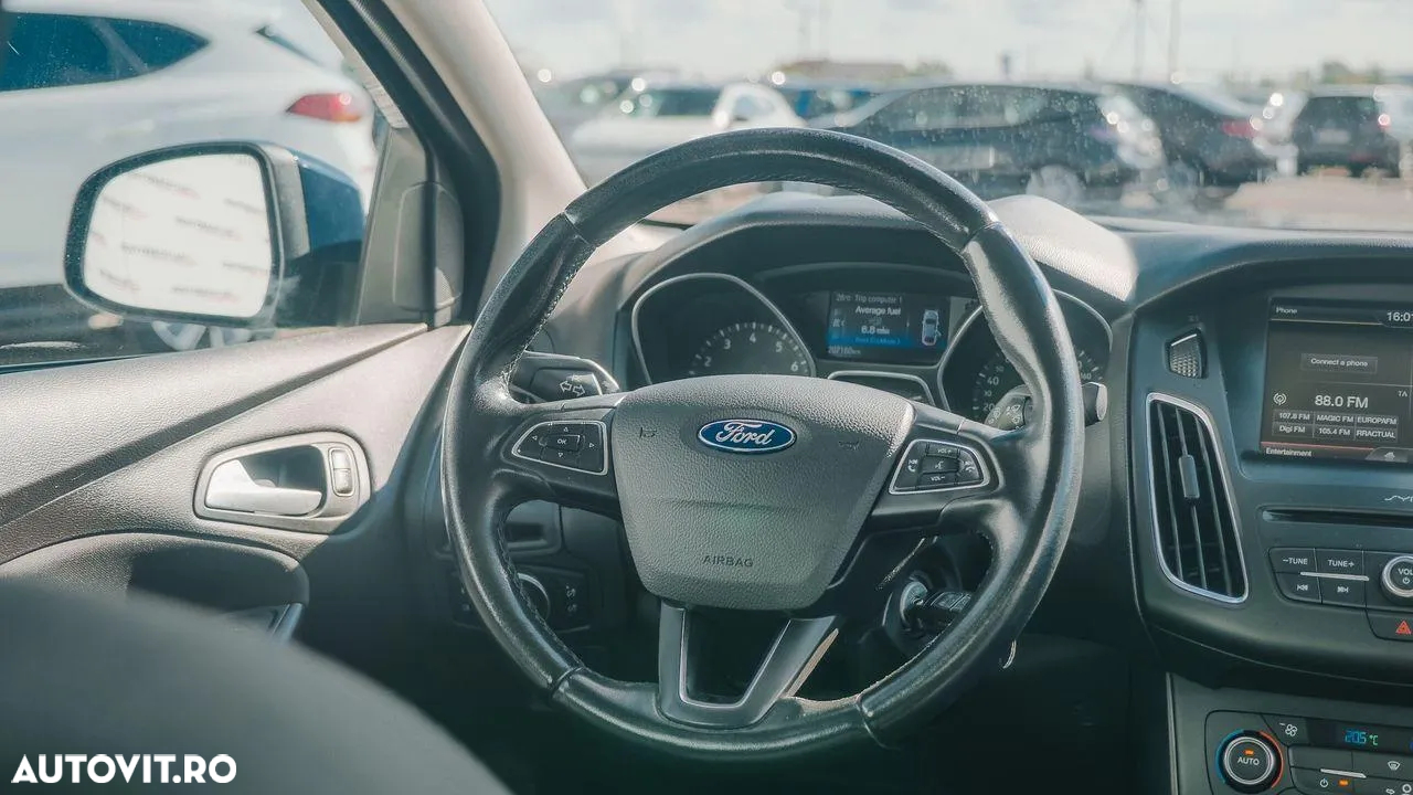 Ford Focus 1.0 EcoBoost Trend - 9