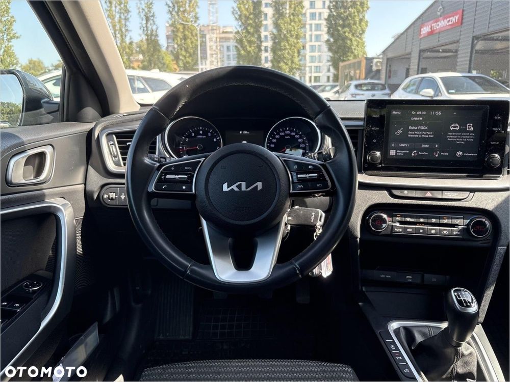 Kia Ceed 1.5 T-GDI M - 14