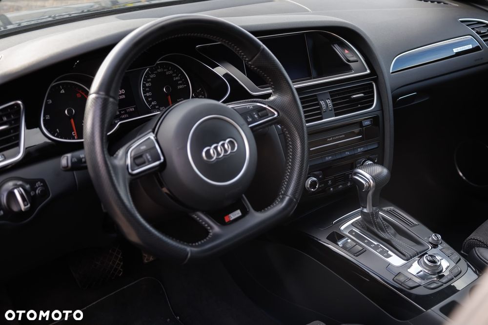 Audi A4 Avant 2014