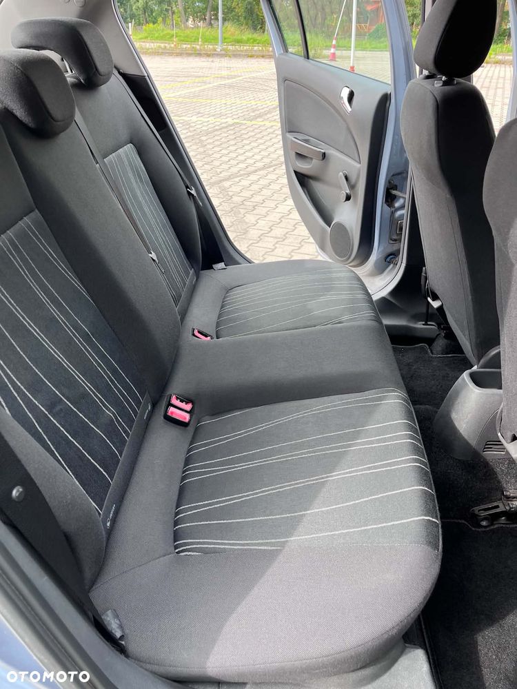 Opel Corsa 1.2 16V Enjoy - 15