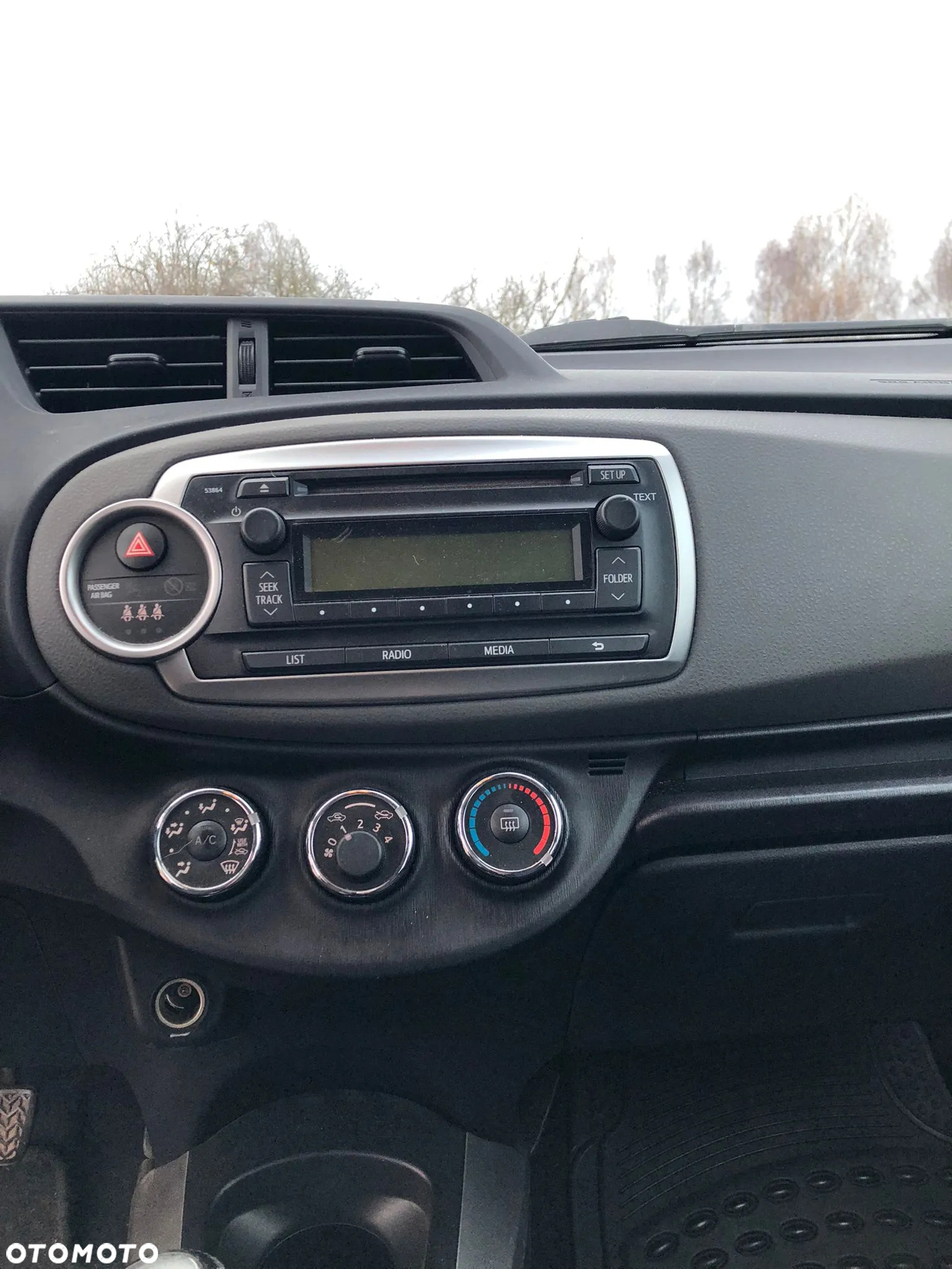 Toyota Yaris 1.0 VVT-i Edition - 11