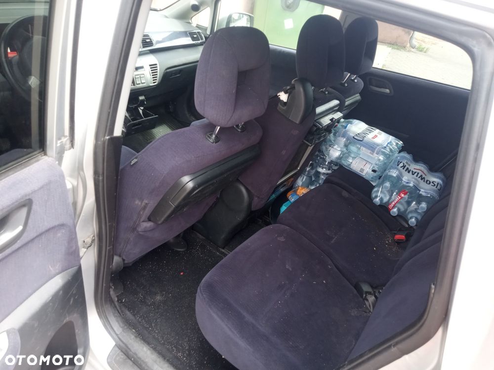 Honda FR-V 1.8 Trend - 8