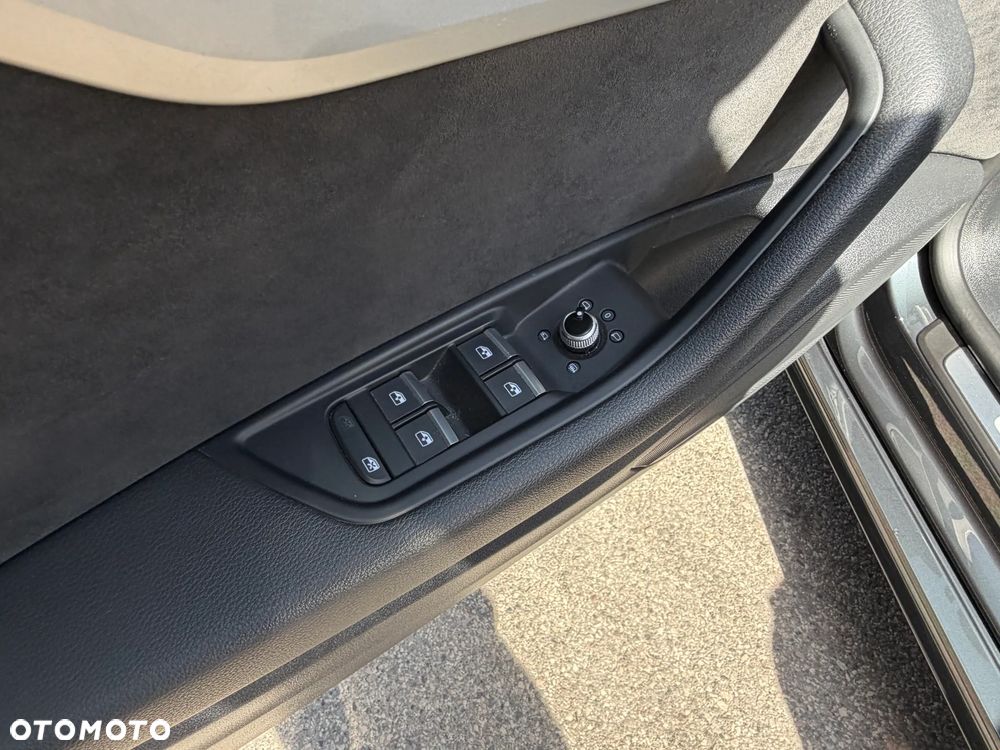 Audi A5 Sportback 40 TDI mHEV S tronic - 33