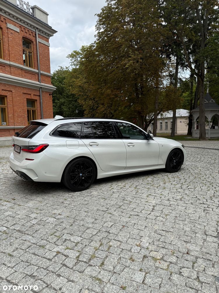 BMW Seria 3 320d xDrive M Sport Shadow - 4