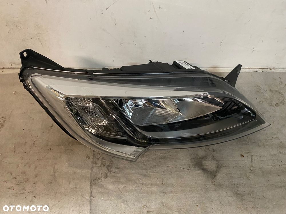 Movano Ducato Boxer lampa led prawa - 1