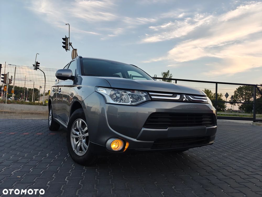 Mitsubishi Outlander 2.2 DI-D 2WD Invite - 15