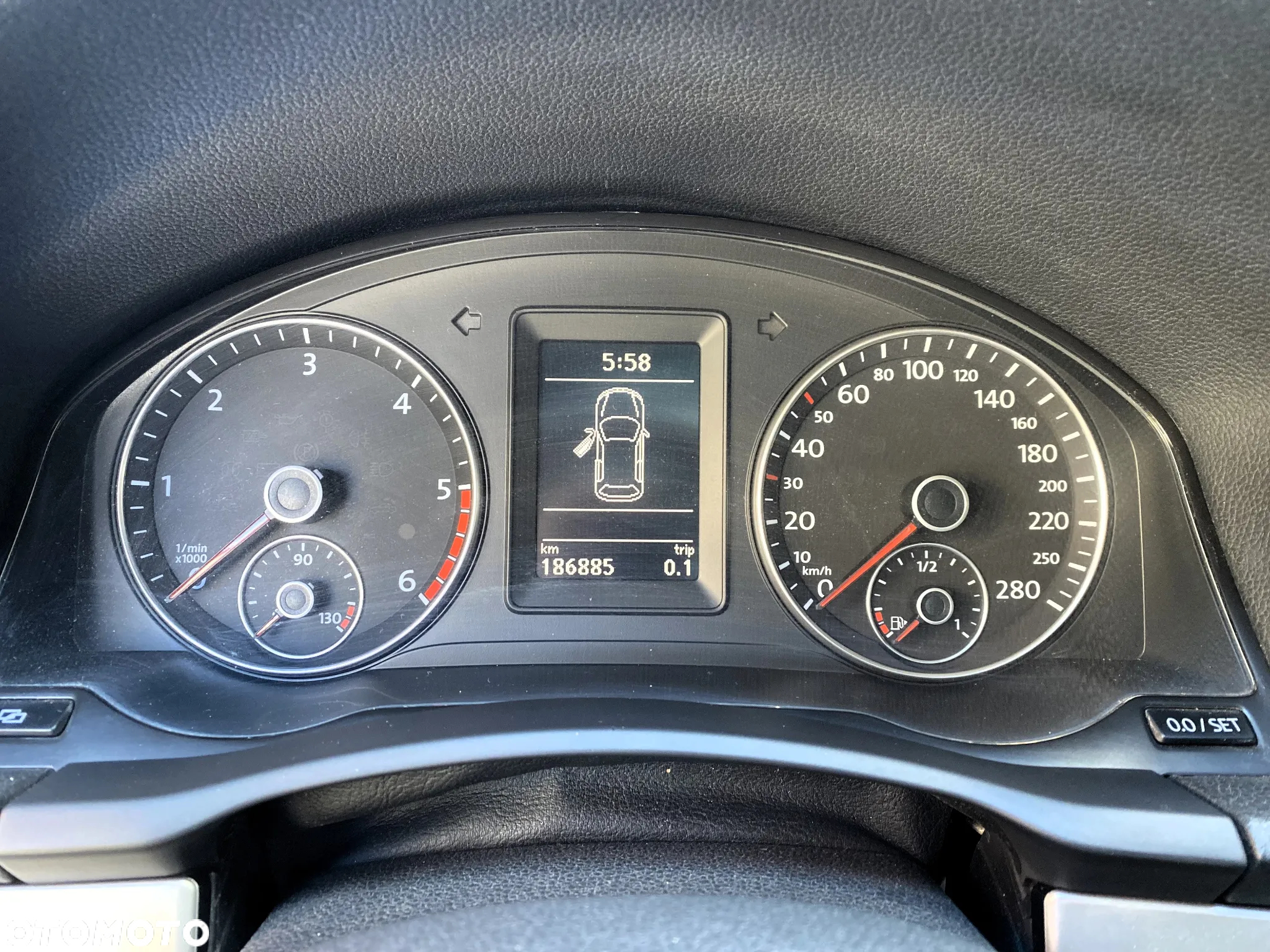 Volkswagen Scirocco 2.0 TDI DSG Edition - 20