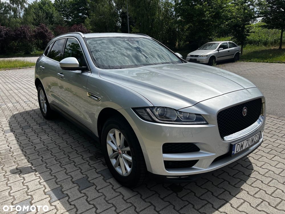 Jaguar F-Pace E-Performance Prestige - 2
