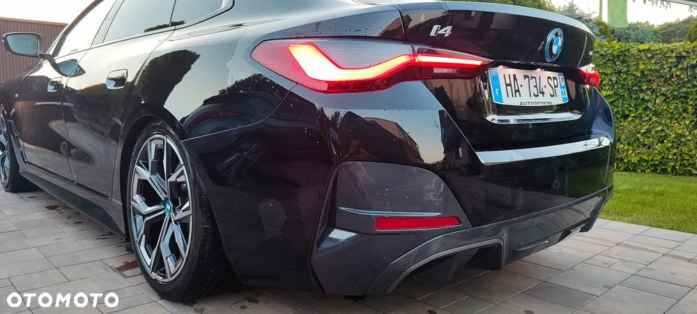 BMW i4 - 10