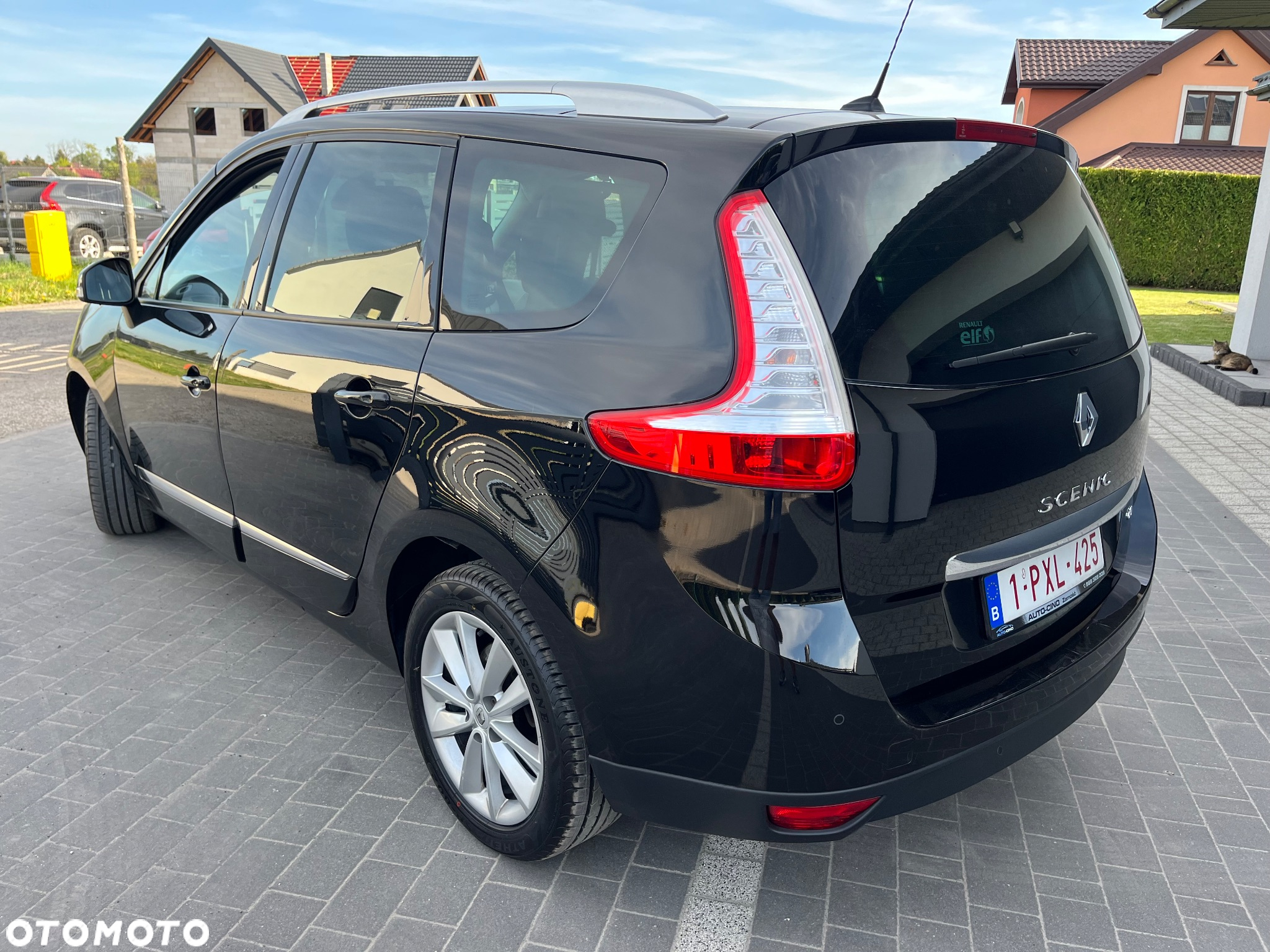 Renault Grand Scenic Gr 2.0 dCi Bose - 12