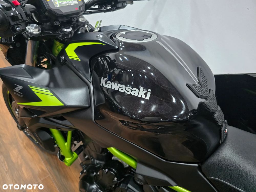 Kawasaki Z 650 - 22