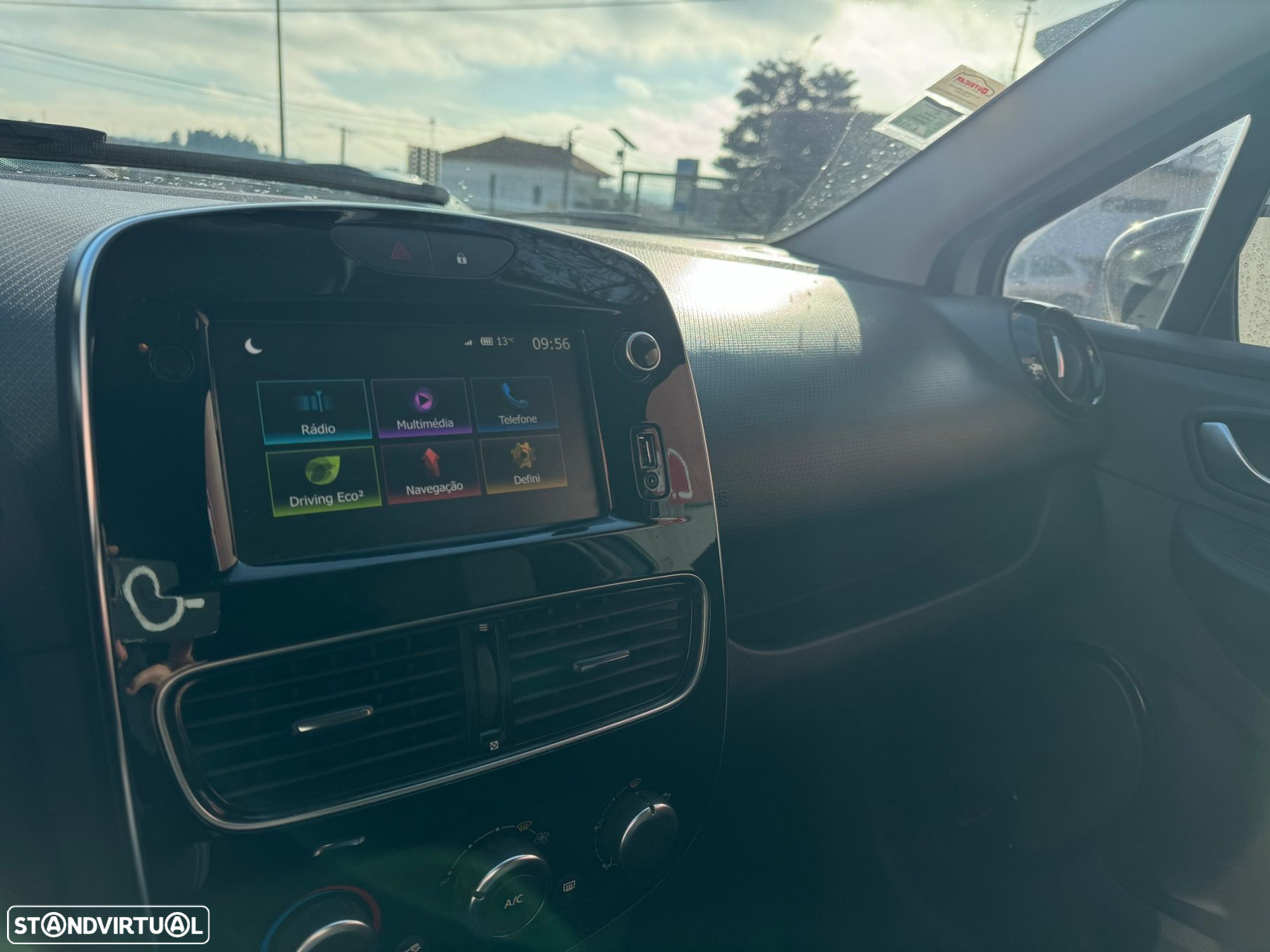 Renault Clio Sport Tourer 0.9 TCe Limited Edition - 8