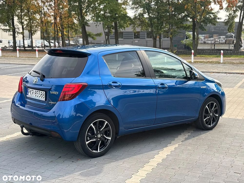 Toyota Yaris 2016 photo 3