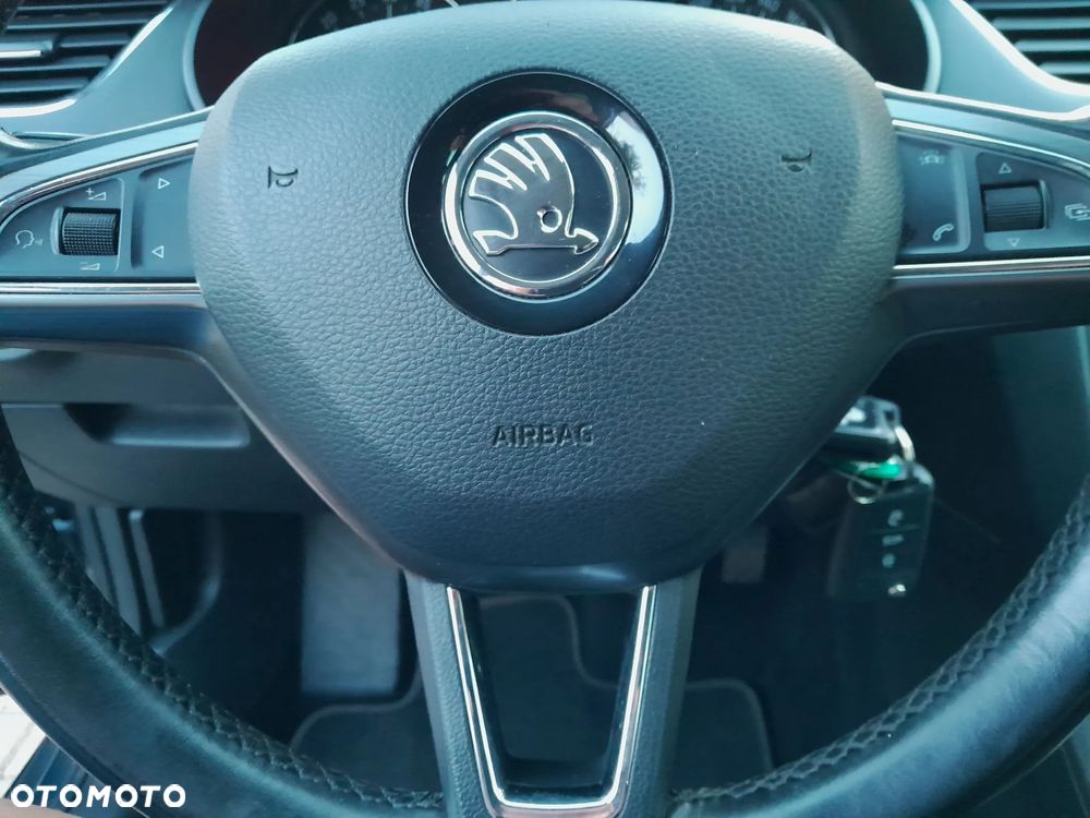 Skoda Octavia 2.0 TDI (Green tec) DSG Joy - 18