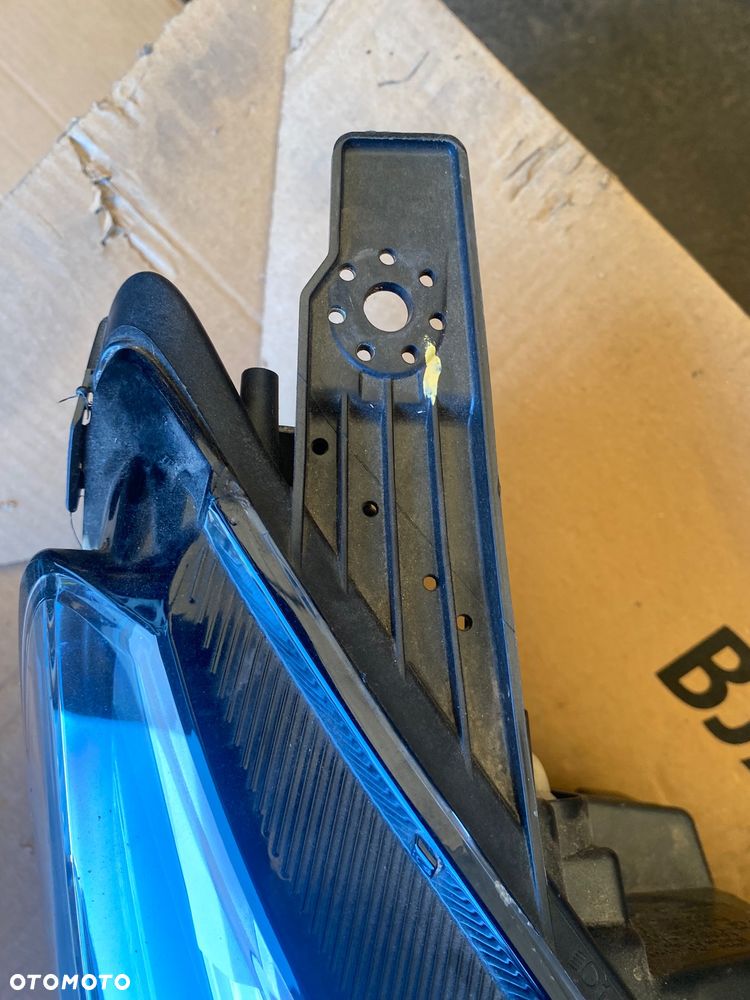 DACIA Sandero III 3 STEPWAY Lift Logan III Jogger LAMPA PRZEDNIA PRAWA REFLEKTOR PRAWY PRZÓD LEDOWA led full led  260107920R biała biały środek   Wwa - 7
