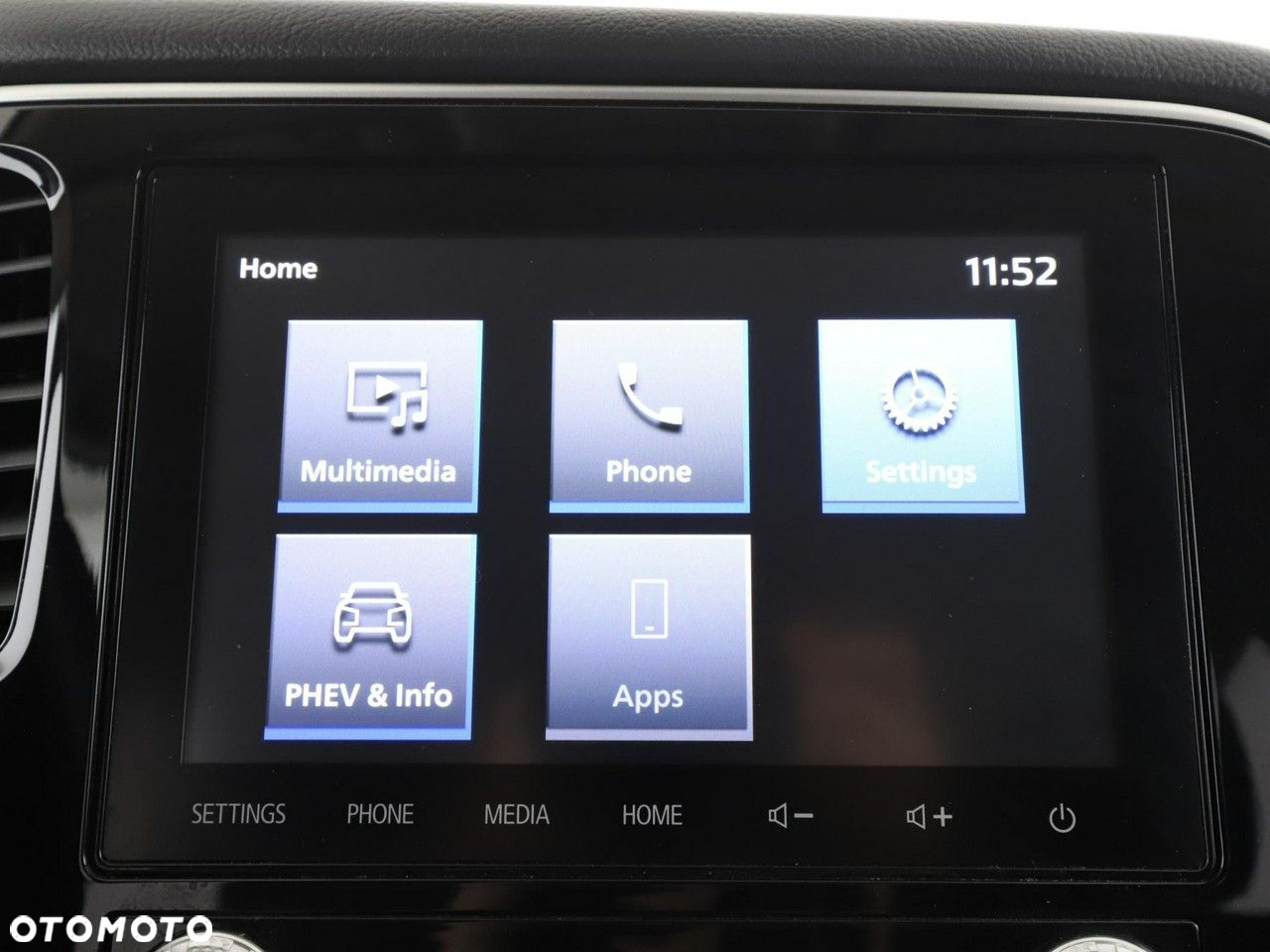 Mitsubishi Outlander - 23