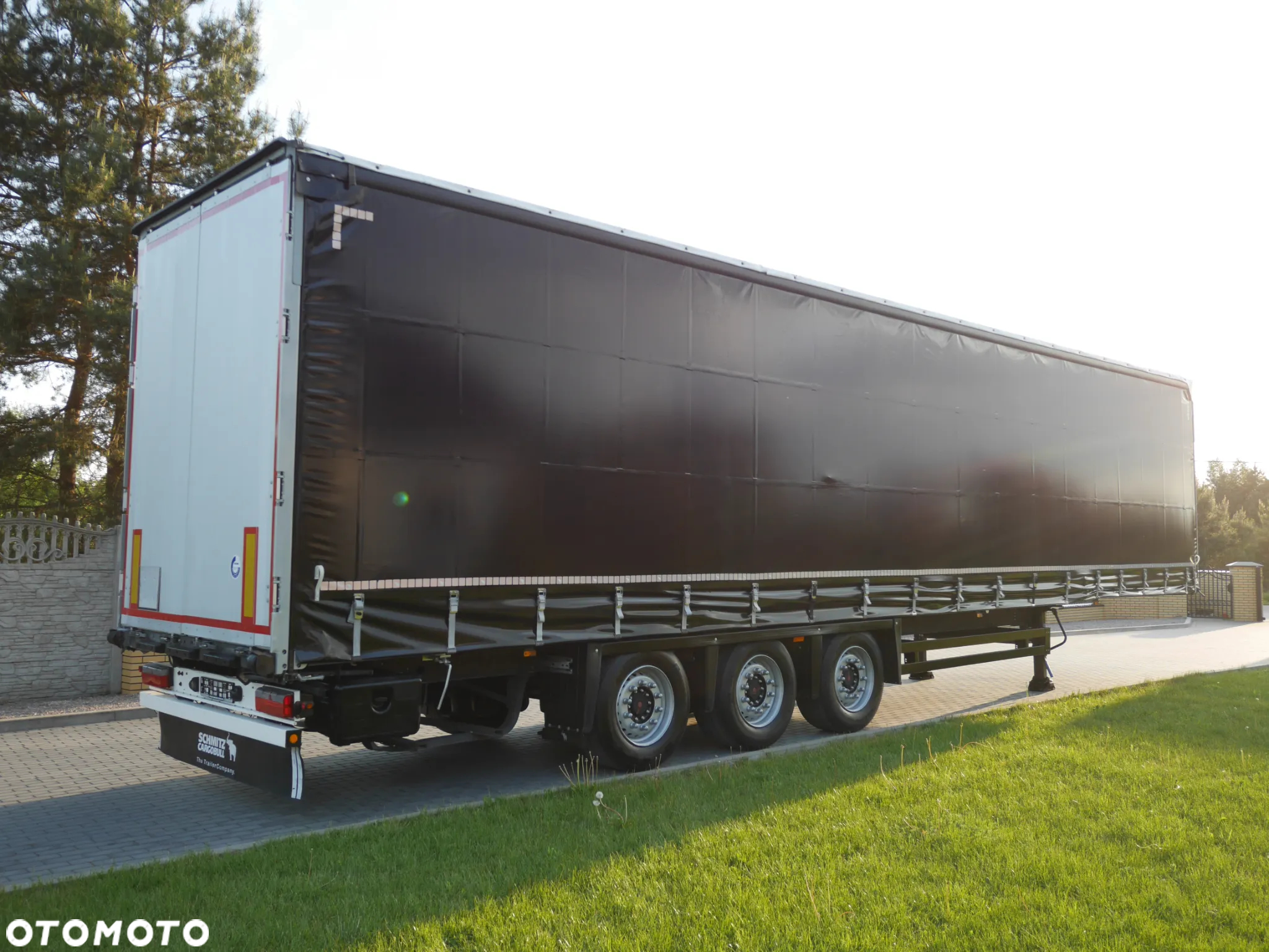 Schmitz Cargobull VARIOS  Standard/Mega Dach podnoszony - 11