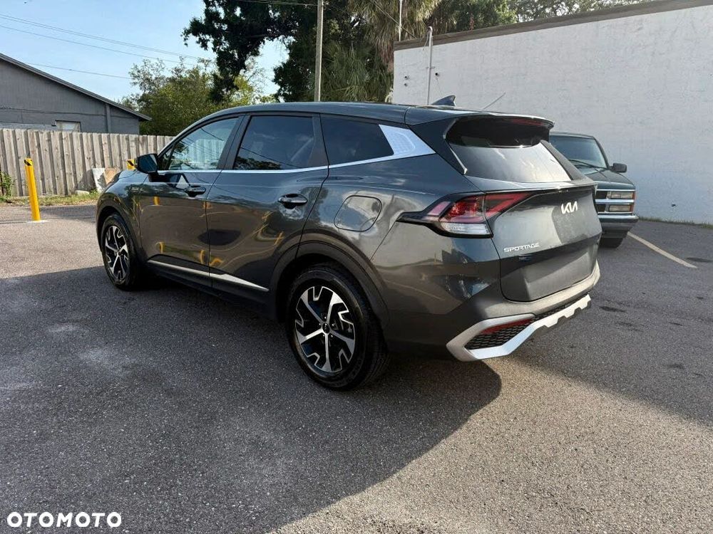 Kia Sportage - 4