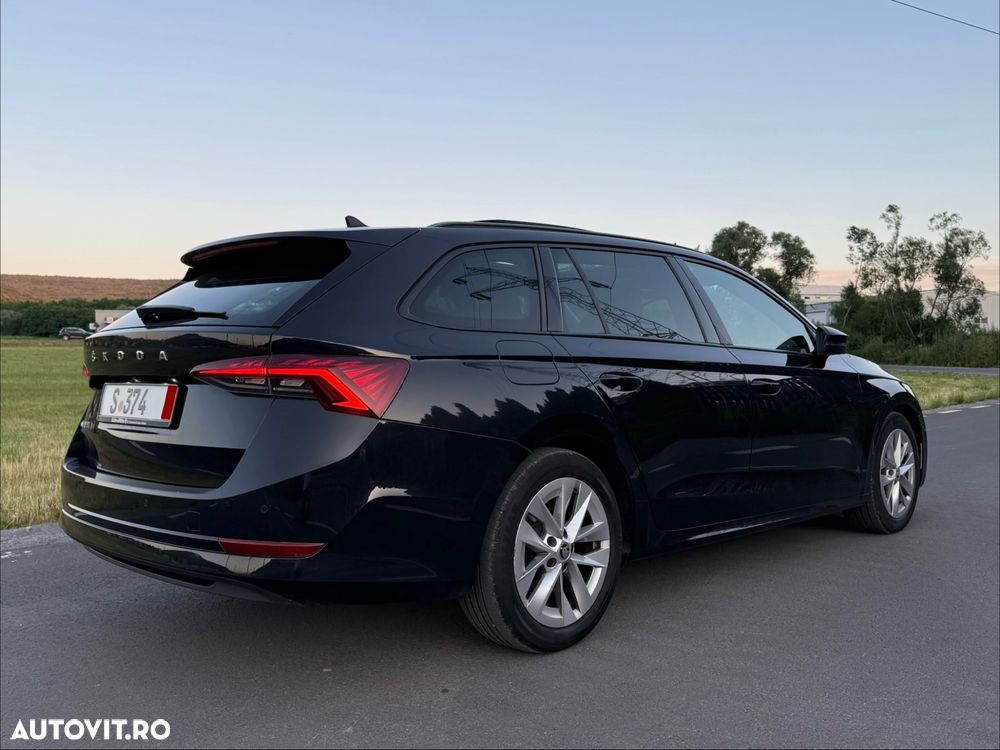 Skoda Octavia 2.0 TDI DSG Sportline - 4