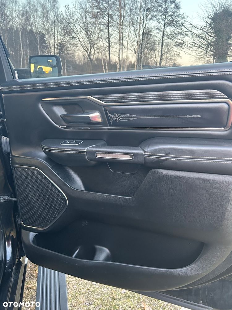 RAM 1500 Crew Cab Limited - 30