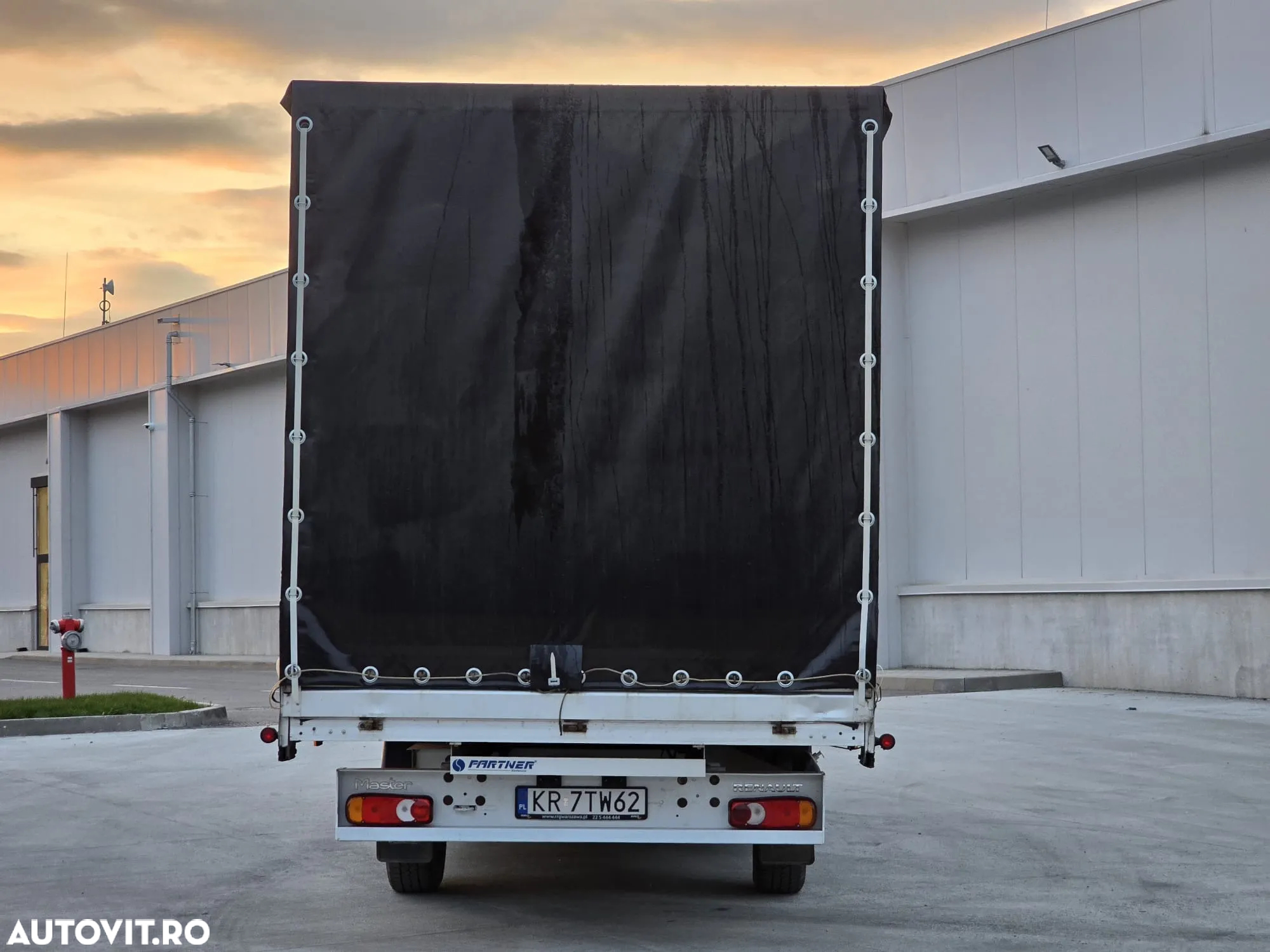 Renault Master - 10