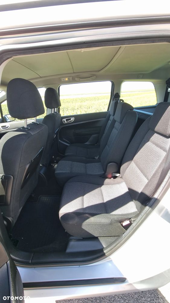 Peugeot 307 HDi SW 135 OXYGO - 18