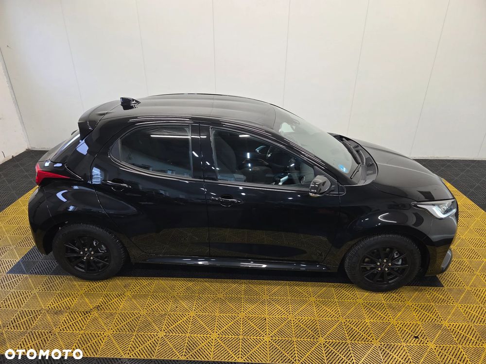 Toyota Yaris Hybrid 1.5 Executive - 10
