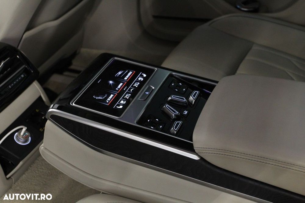Audi A8 - 13