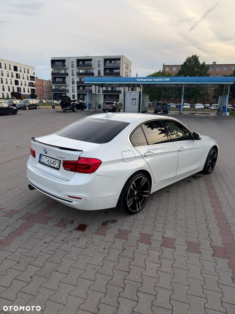 BMW Seria 3 330i Sport Line Shadow sport - 3