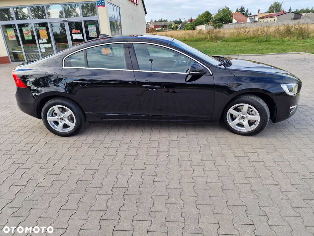 Volvo S60 D4 Drive-E Momentum - 5