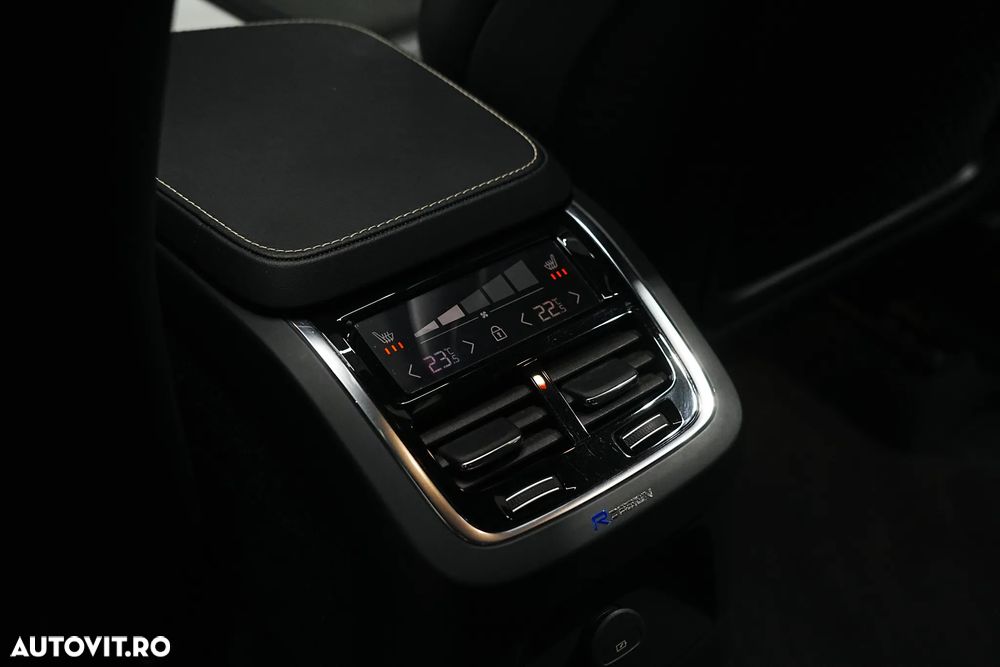 Volvo XC 90 Recharge T8 eAWD R-Design Expression - 19