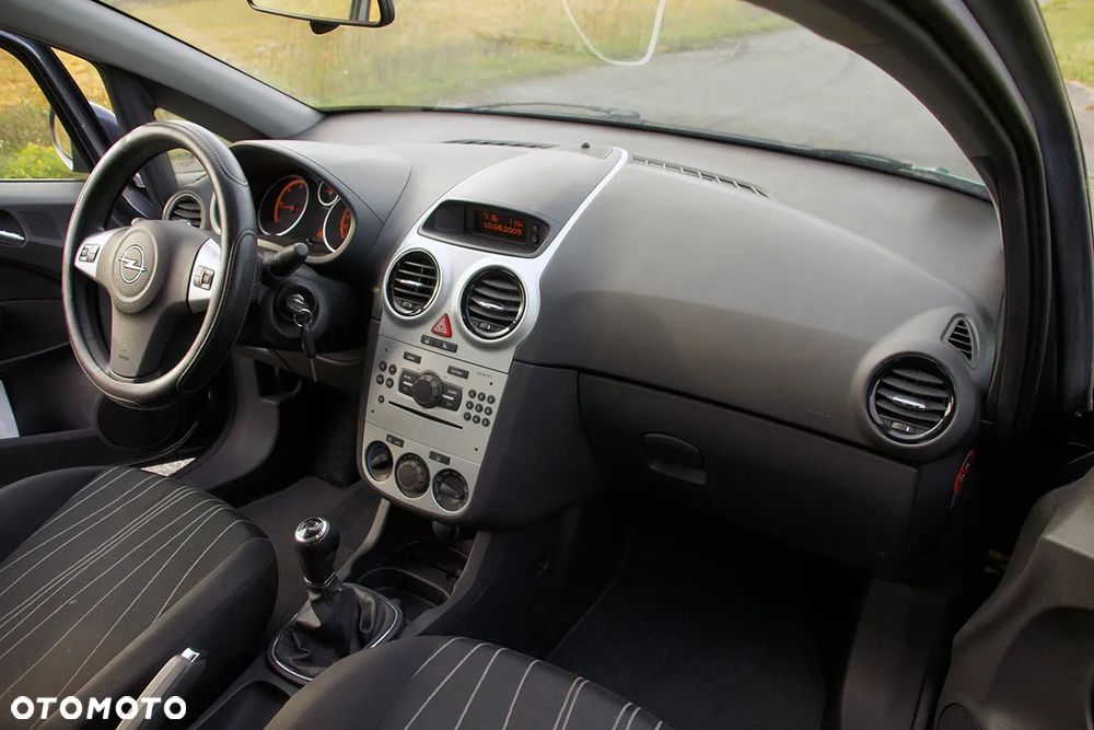 Opel Corsa - 9