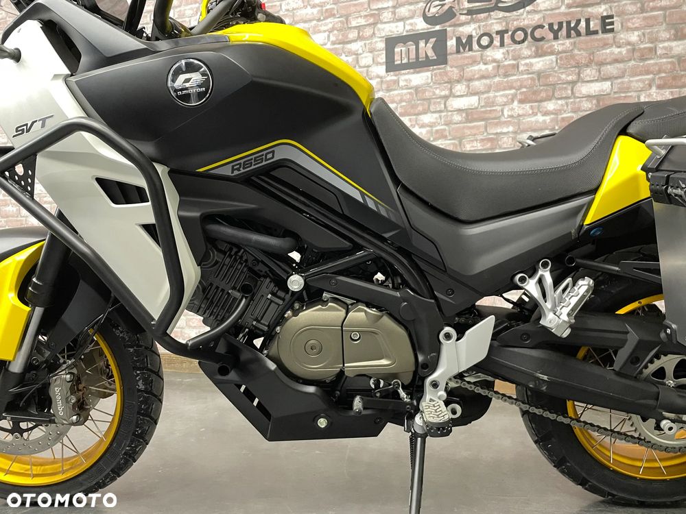 QJMOTOR SVT 650X - 7