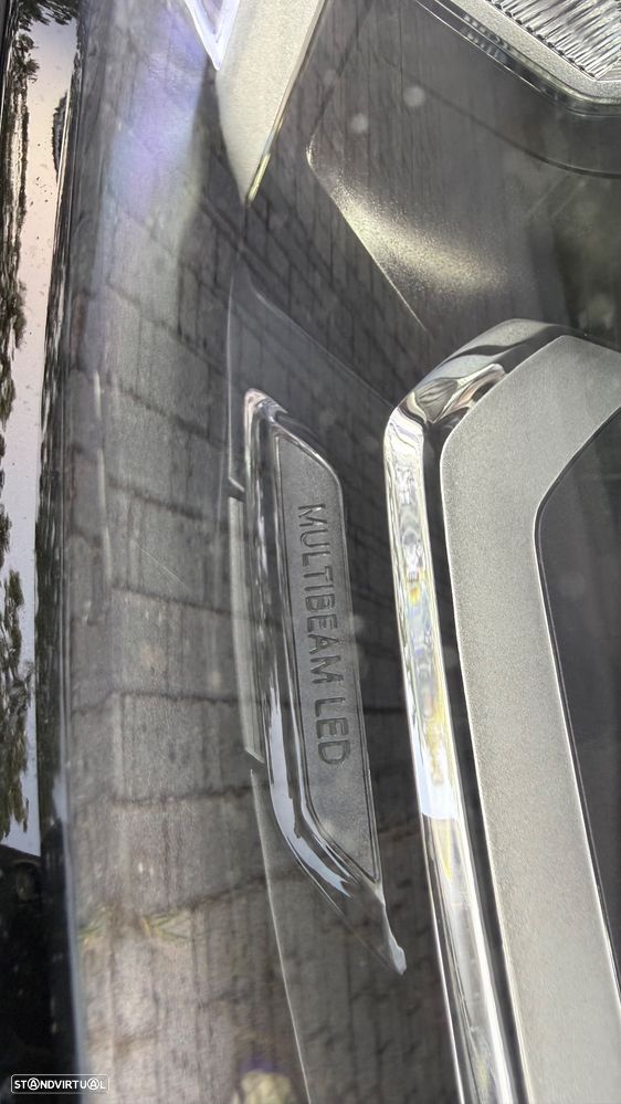 Mercedes-Benz A 250 e AMG Line - 36