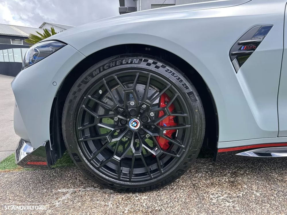BMW M4 CSL - 26
