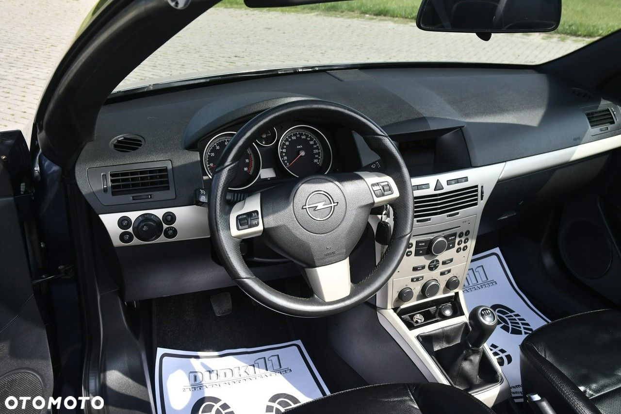 Opel Astra - 20