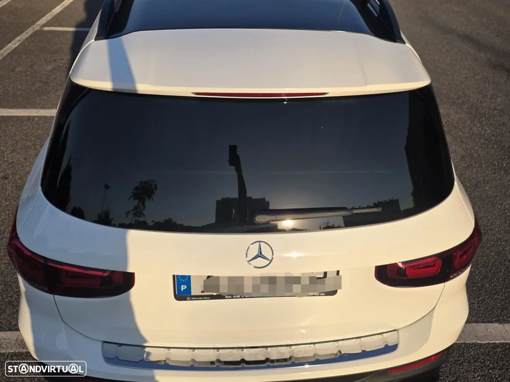 Mercedes-Benz GLB 180