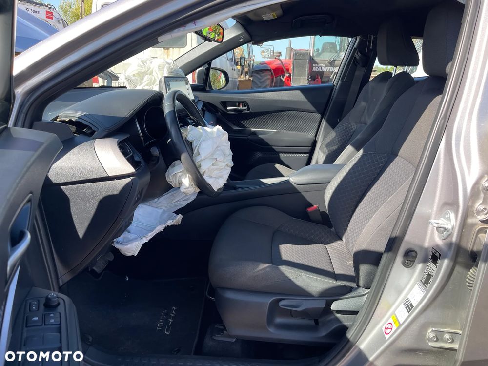 Toyota C-HR 1.8 Hybrid Selection - 18