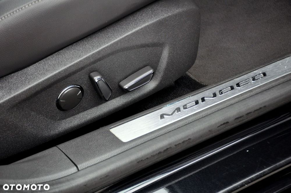 Ford Mondeo - 19