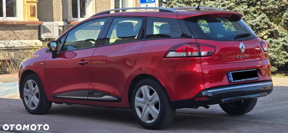 Renault Clio 1.2 16V Life - 5